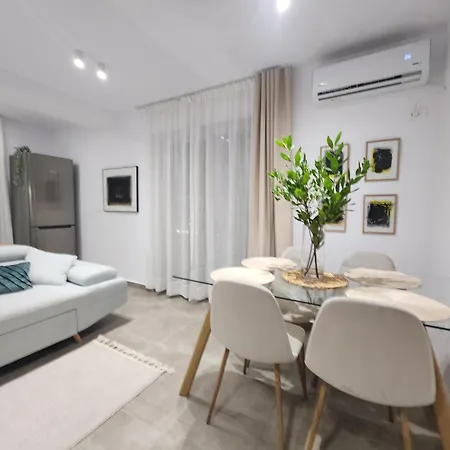 Feel Like 2 Διαμέρισμα *